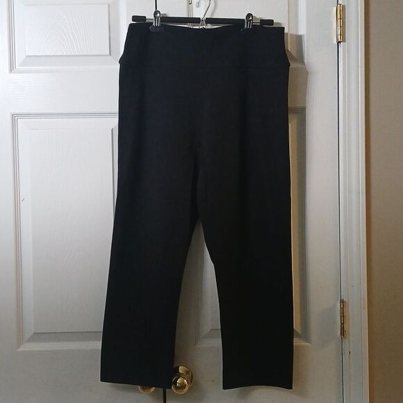 LOGO by Lori Goldstein wide band pullon black cropped pants  Sz LP - Picture 1 of 7